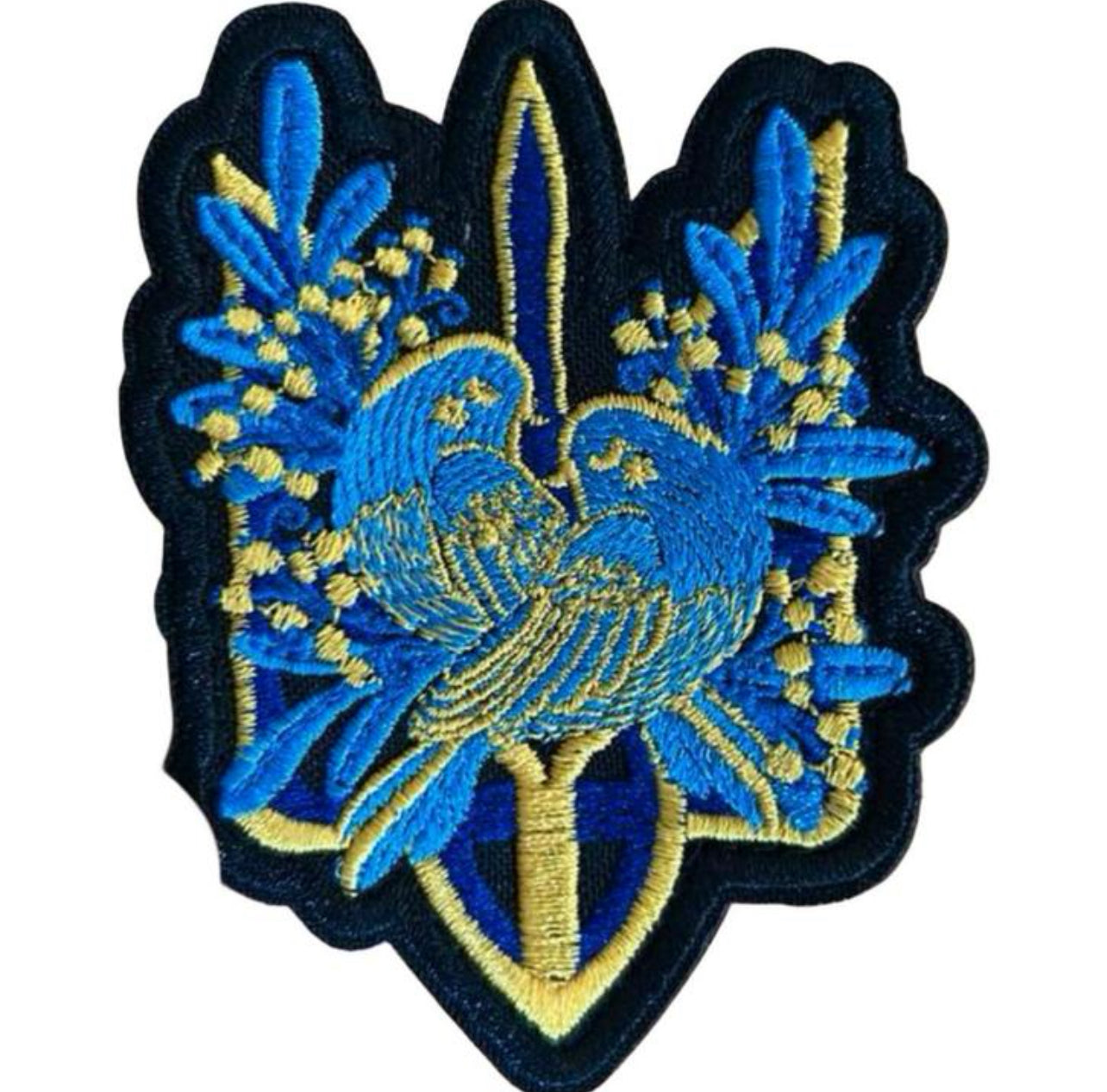geborduurde patch met afbeelding van twee vogels en Oekraïense symboliek